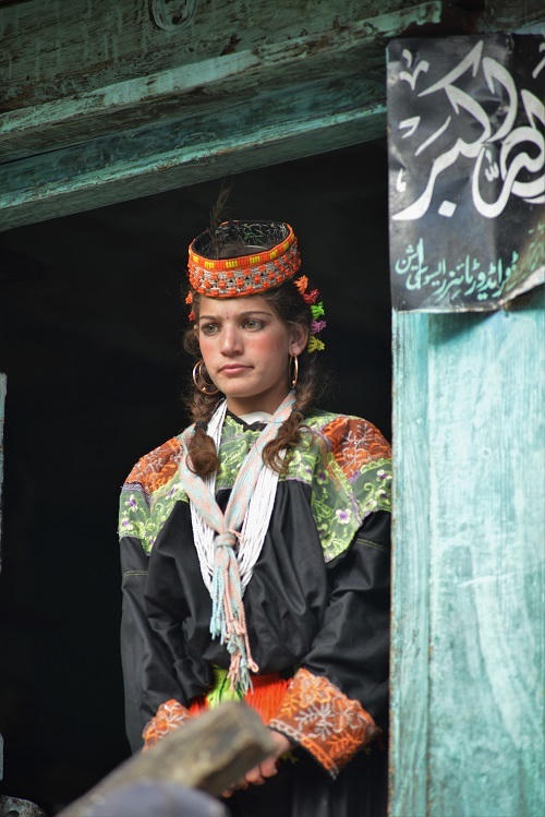 Nơi có nhiều phụ nữ xinh đẹp và được chọn chồng tùy thích