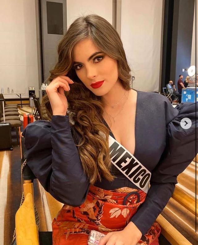 Soi nhan sắc các đối thủ của Hoàng Thuỳ tại cuộc thi Hoa hậu Hoàn vũ 2019 - 3