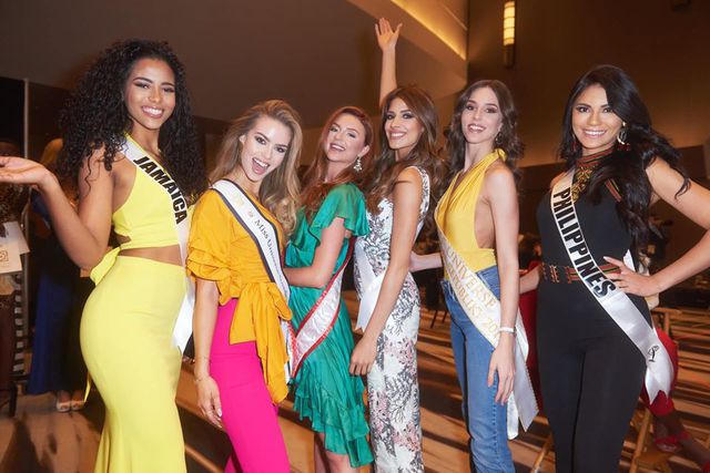 Soi nhan sắc các đối thủ của Hoàng Thuỳ tại cuộc thi Hoa hậu Hoàn vũ 2019 - 9