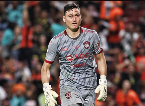 muangthong united chot gia ban dang van lam cho clb nhat ban? hinh anh 1