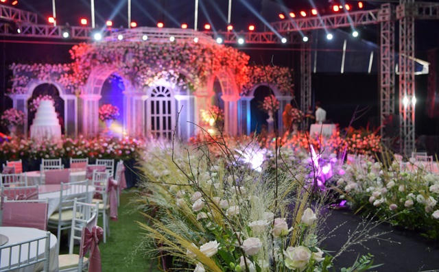 Nhà Duy Mạnh dựng rạp hoành tráng, chuẩn bị nước rửa tay cho khách dự cưới - 18