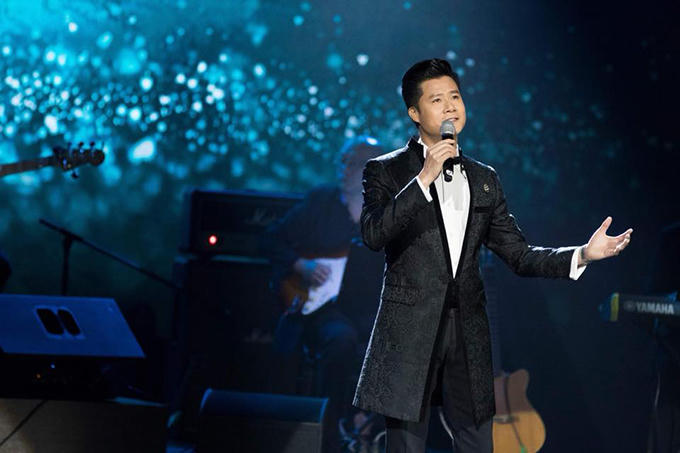 Quang Dũng đắt show cả trong nước lẫn hải ngoại.