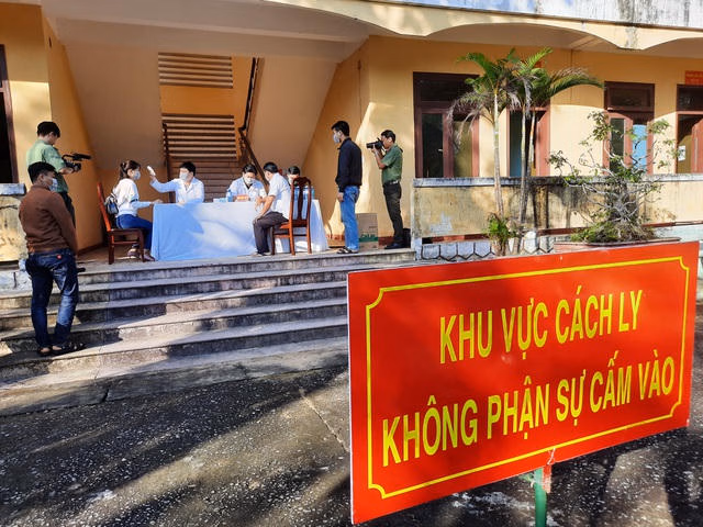 Hà Nội cách ly một gia đình về từ tâm dịch Vĩnh Phúc - 2