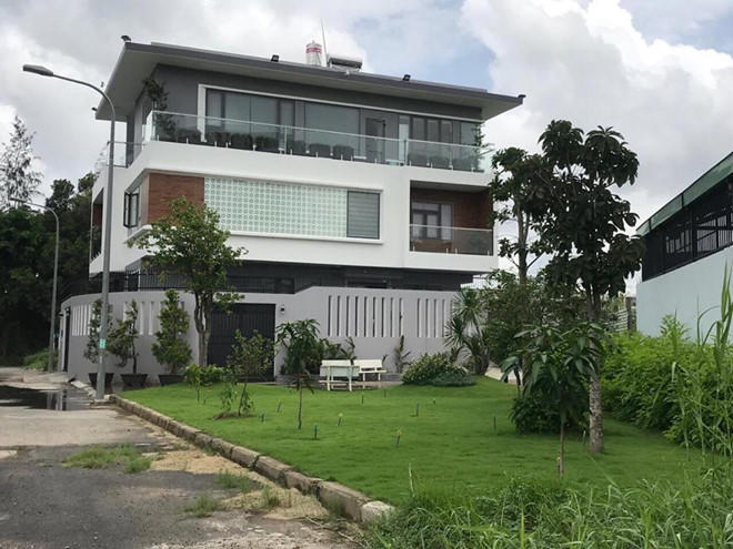 nguoi dep khien truong giang me man: chong cung nhu trung mong, o biet thu thenh thang hinh anh 6