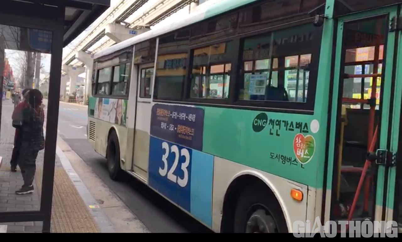 Keyword đầu tiên có dấu