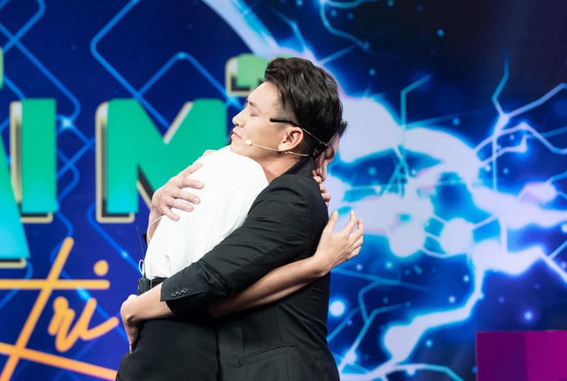 Chồng Lê Thúy từng để vợ đi ăn với người đàn ông khác khi cả hai giận dỗi - 2