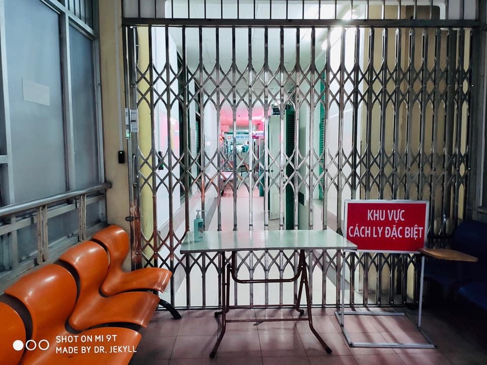 Gỡ phong toả tại bệnh viện Xanh Pôn