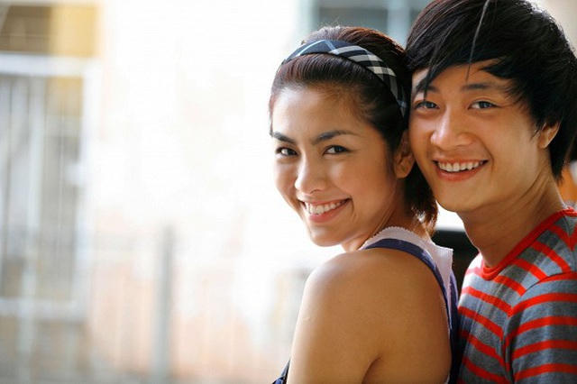 Lương Mạnh Hải chia sẻ loạt ảnh khóa môi nóng bỏng với Tăng Thanh Hà - 2