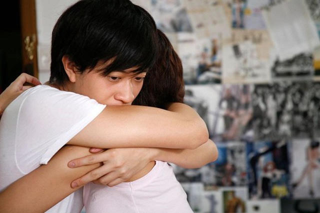 Lương Mạnh Hải chia sẻ loạt ảnh khóa môi nóng bỏng với Tăng Thanh Hà - 4