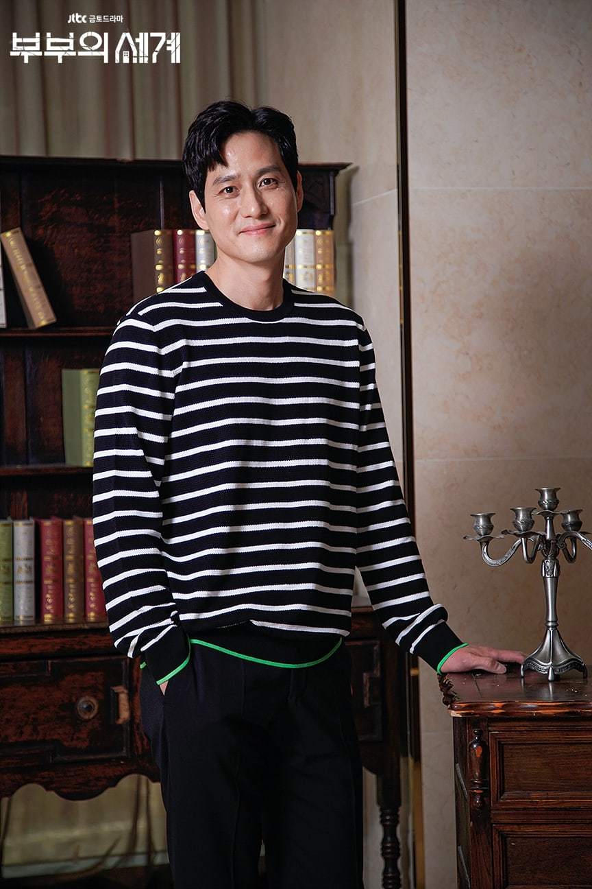 Nam chính ‘Thế giới hôn nhân’ bị khán giả doạ đánh vì đóng quá đạt