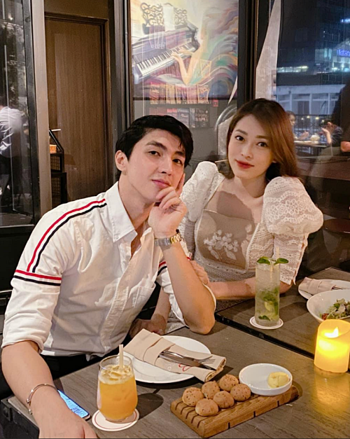 Bình An luôn tạo nhiều món quà bất ngờ, lãng mạn cho bạn gái khi yêu nhau.