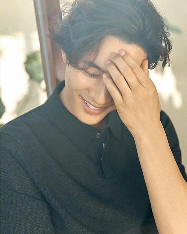 Mê mẩn trước vẻ ngoài “trẻ mãi không già” của “ông chú” Won Bin - 16