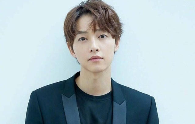 Song Joong Ki phủ nhận hò hẹn với nữ luật sư sau 1 năm ly hôn - 1