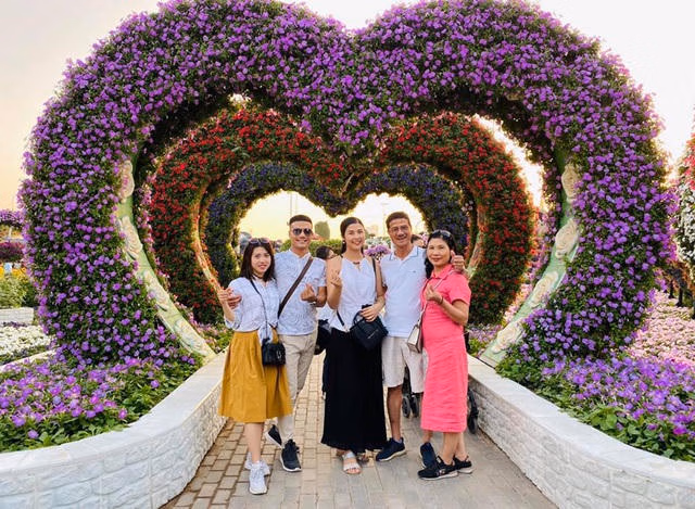 Hoa hậu Ngọc Hân tiết lộ bố từng đi thi Toán quốc tế, là Thủ khoa đại học - 5