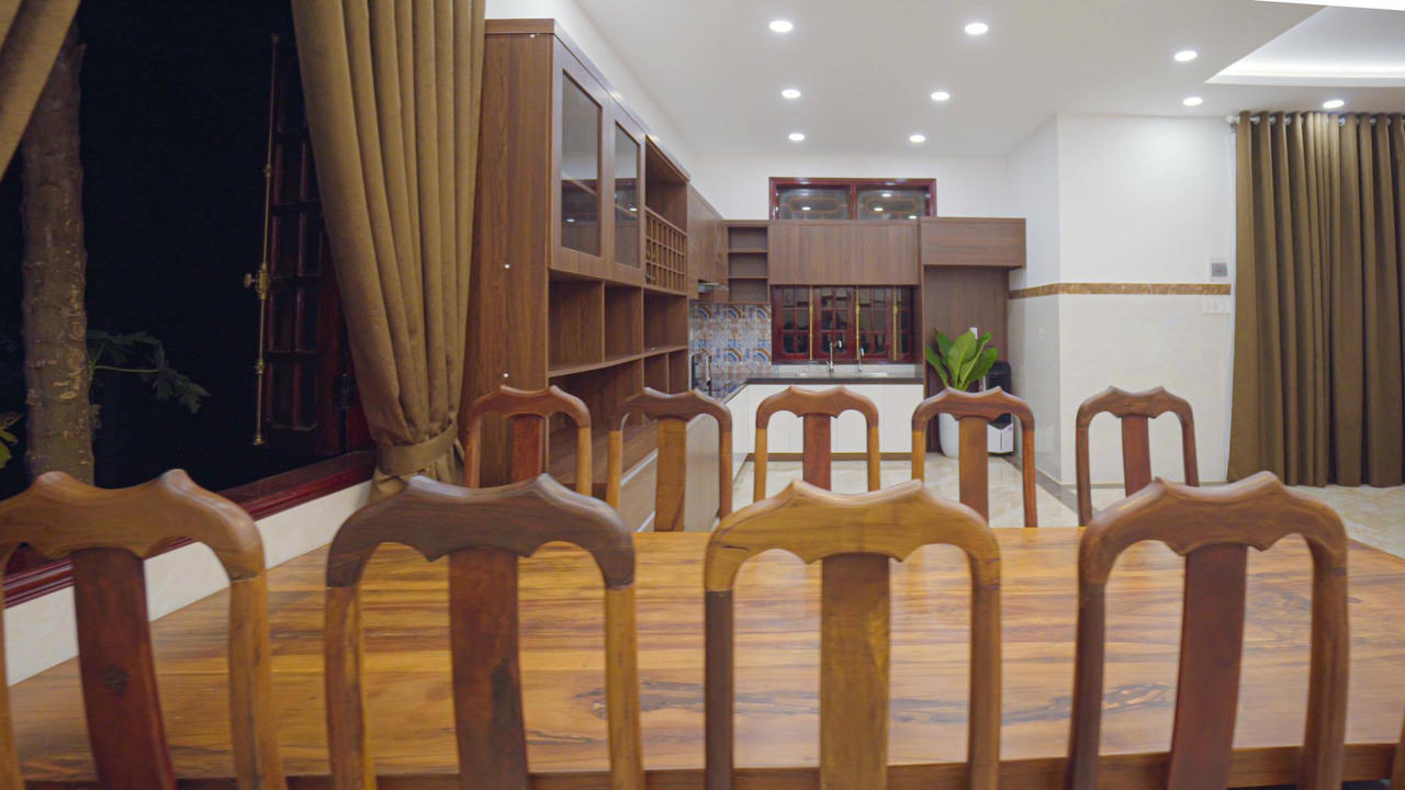 Cận cảnh nhà gần 2,5 tỷ H’Hen Niê mới sửa cho ba mẹ