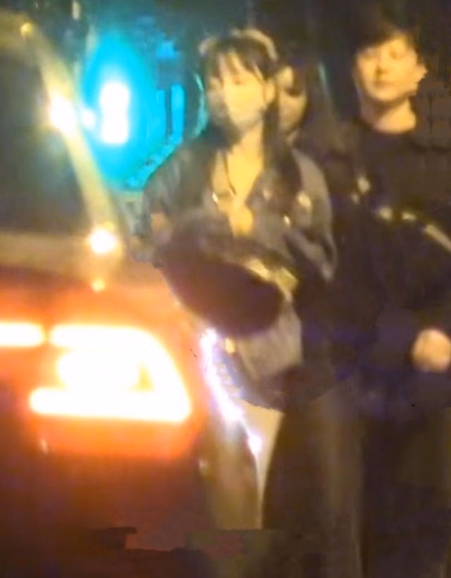 Lý Tiểu Lộ buồn bã và thất vọng vì Giả Nãi Lượng từ chối tái hợp - 4