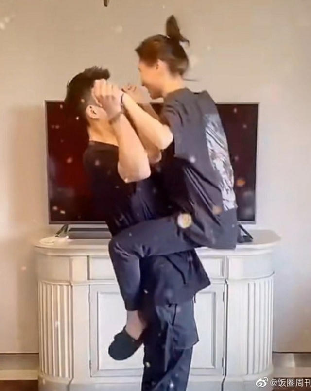 Hình ảnh ngọt ngào của tài tử Đậu Kiêu bên con gái vua sòng bạc Macau - 2