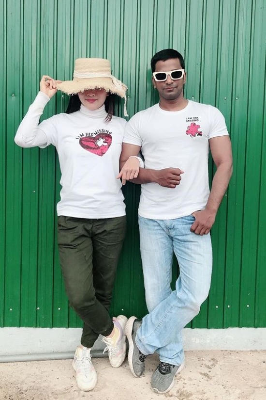 Cuộc sống 3 sao Việt lấy chồng Ấn Độ - 12