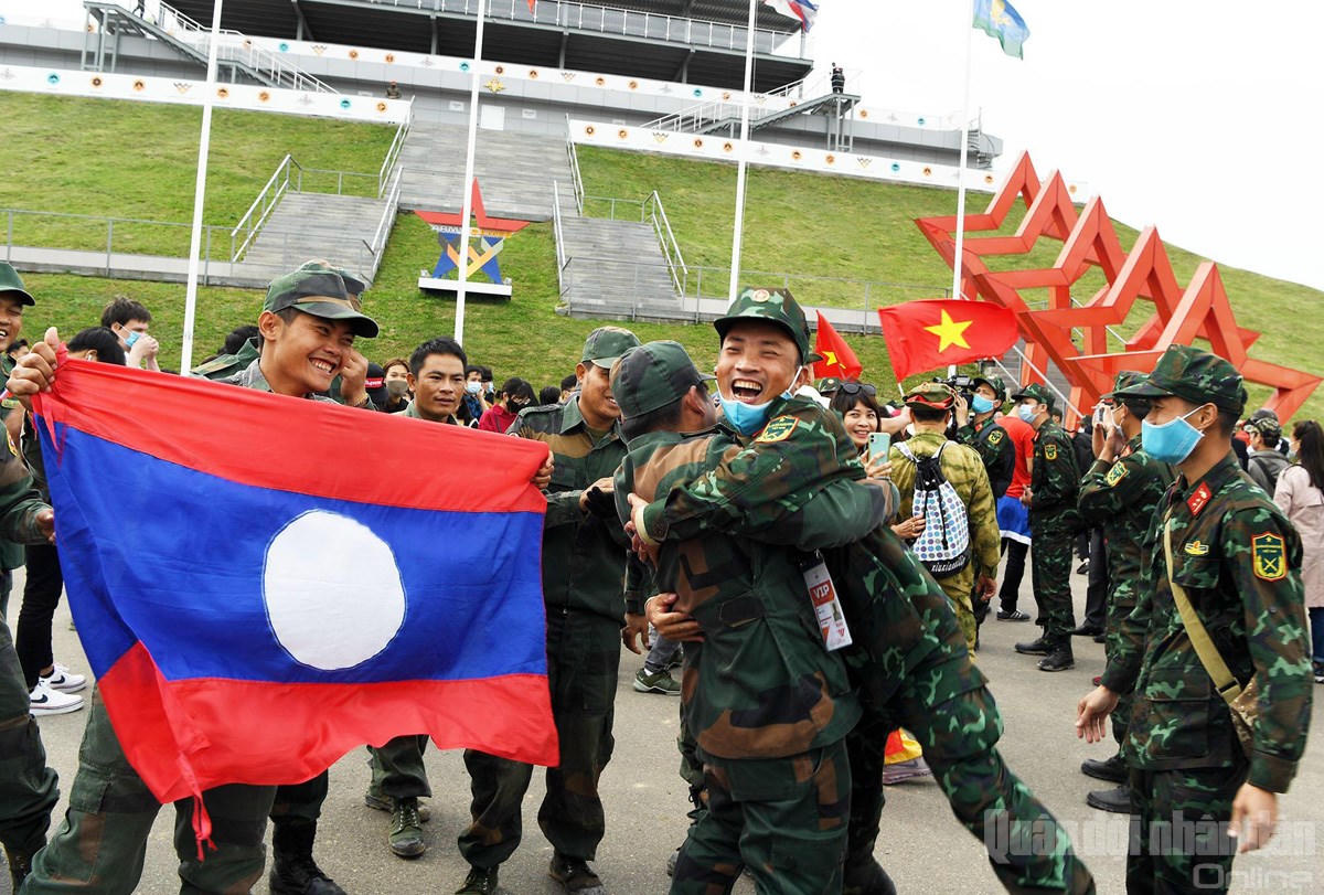 Việt Nam vô địch chung kết bảng 2 cuộc thi “Xe tăng hành tiến"