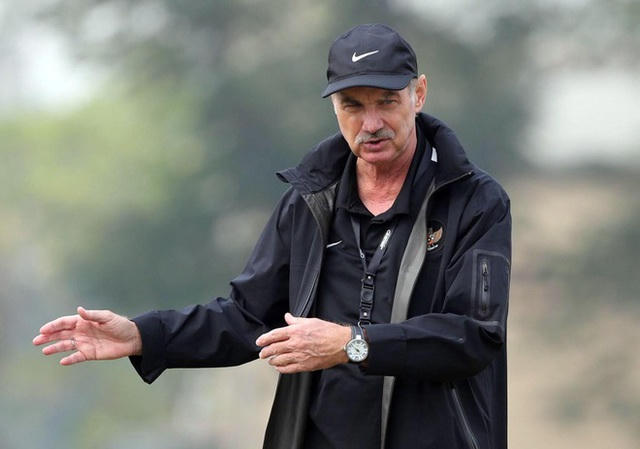 Huỳnh Đức, Công Vinh sốc khi HLV Alfred Riedl qua đời - 2