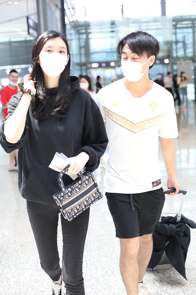 Hề Mộng Dao giàu tới mức nào sau khi làm dâu tỷ phú Hà Hồng Sân - 4