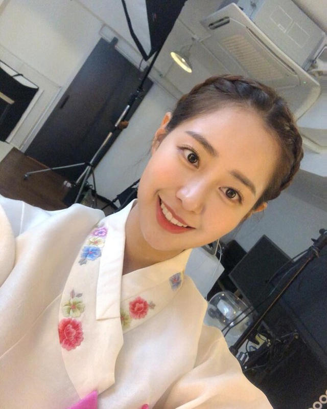 Nhan sắc tựa búp bê của tân Hoa hậu Hàn Quốc gây sốt cộng đồng mạng - 3