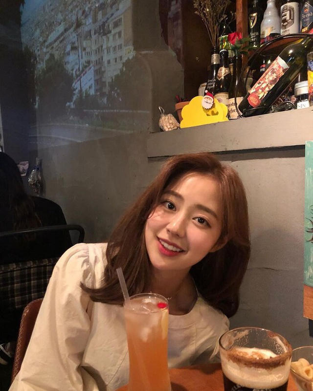 Nhan sắc tựa búp bê của tân Hoa hậu Hàn Quốc gây sốt cộng đồng mạng - 8