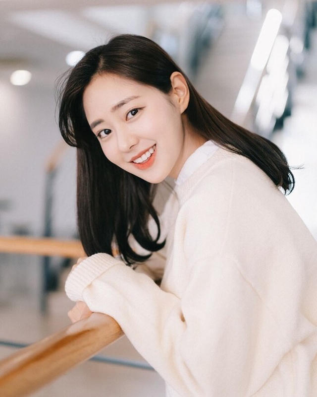 Nhan sắc tựa búp bê của tân Hoa hậu Hàn Quốc gây sốt cộng đồng mạng - 9