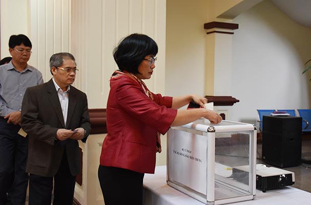 Bộ Tư pháp phát động quyên góp ủng hộ đồng bào miền Trung