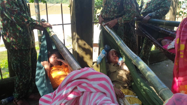 Sạt lở Trà Leng: “Nổ một tiếng lớn rồi bị vùi lấp hết luôn!” - 5