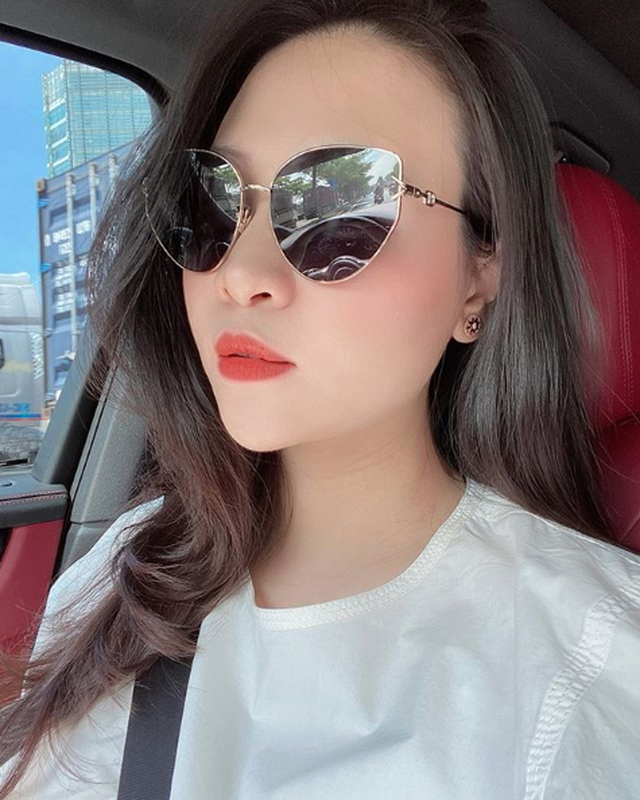 Đàm Thu Trang nhuận sắc sau sinh, ông xã Cường Đôla tấm tắc khen - 3