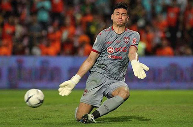 Báo Thái Lan bất ngờ trước tin CLB Nhật Bản mua Văn Lâm với giá “khủng” - 2