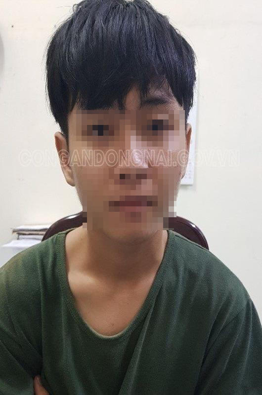 Phát hiện gã mới lớn 'làm trò vợ chồng' với bé gái 12 tuổi