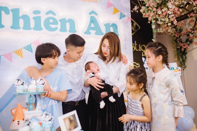 Chuyện tình của chàng trai Thái Nguyên và người phụ nữ hơn 11 tuổi