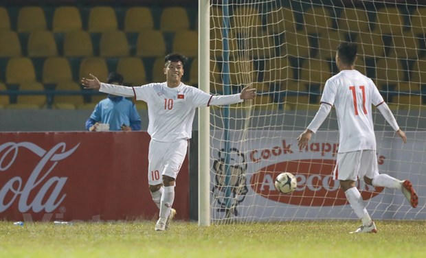 Nhung guong mat gay an tuong sau 'bai kiem tra' cua HLV Park Hang-seo hinh anh 3