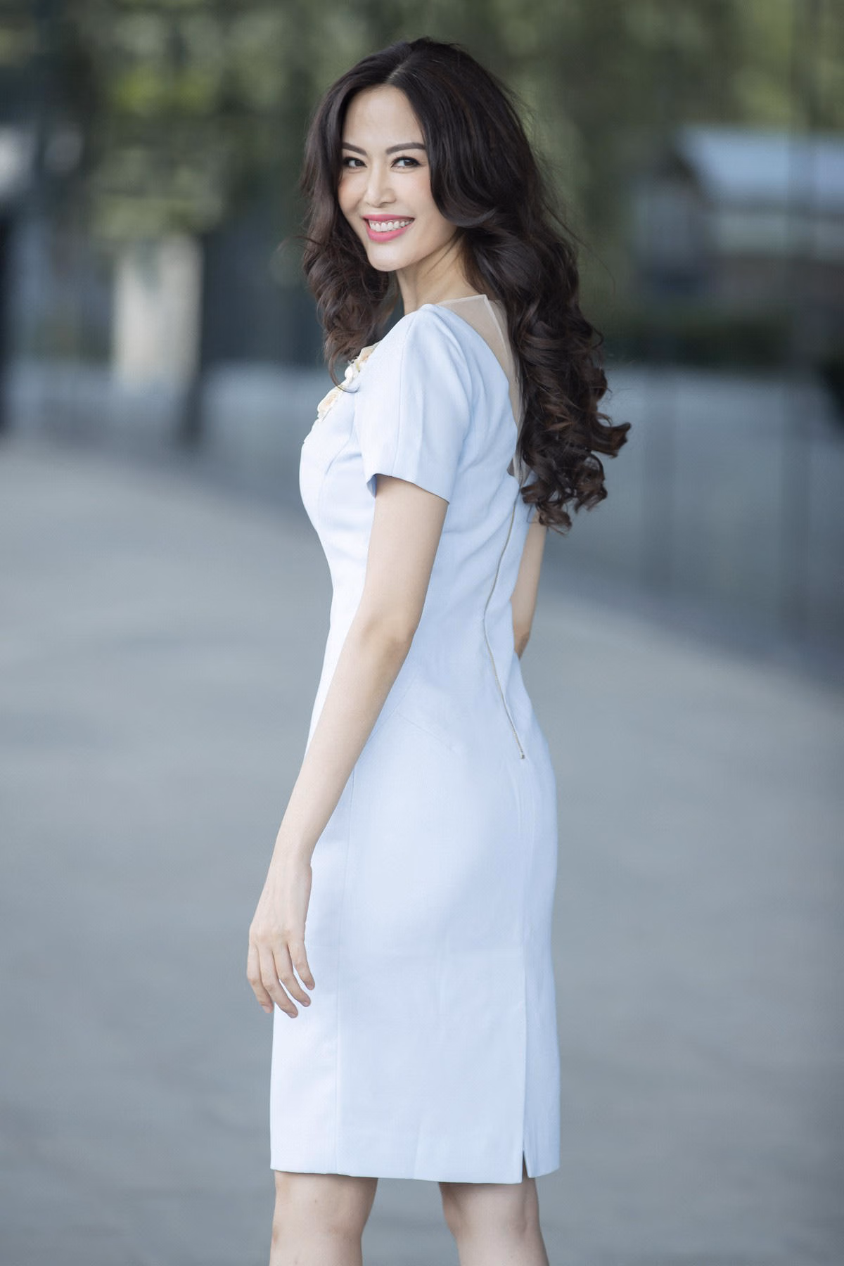 Cuộc đời truân chuyên của ba hoa hậu Việt sinh năm 1976 - Ảnh 5.