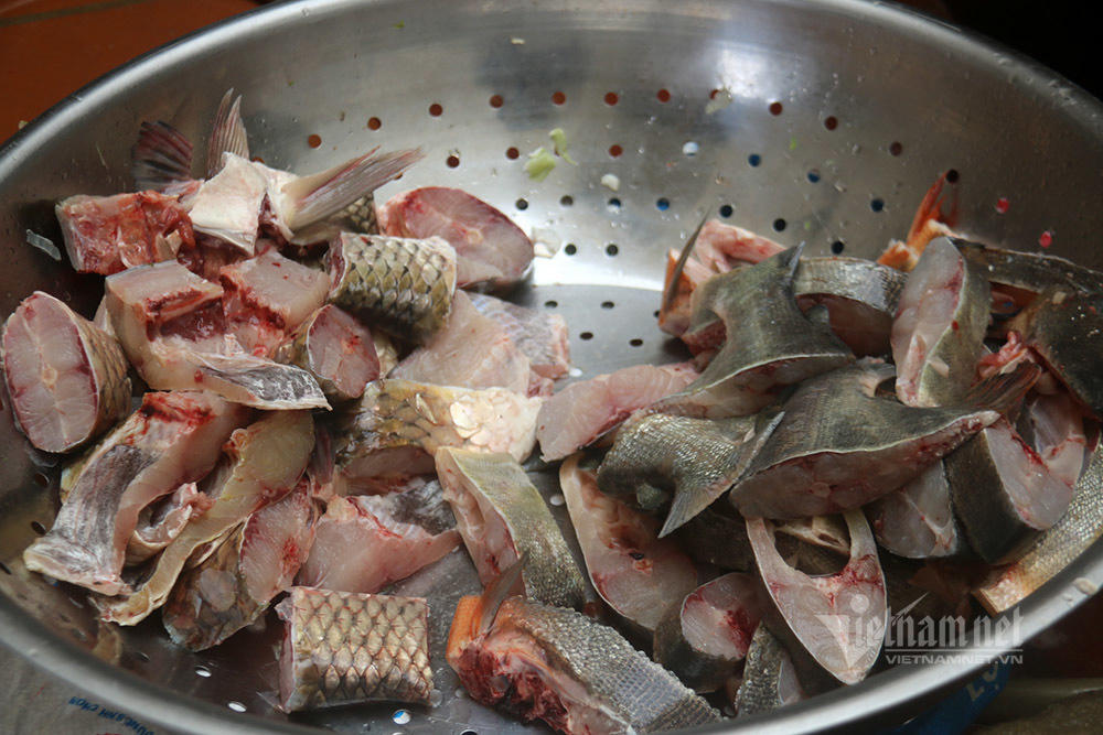 Bữa ăn 100 nghìn đồng mỗi ngày của người Hà Nội trong khu cách ly