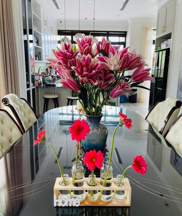 Vân Hugo lần đầu tiết lộ về con riêng của chồng sắp cưới - 6