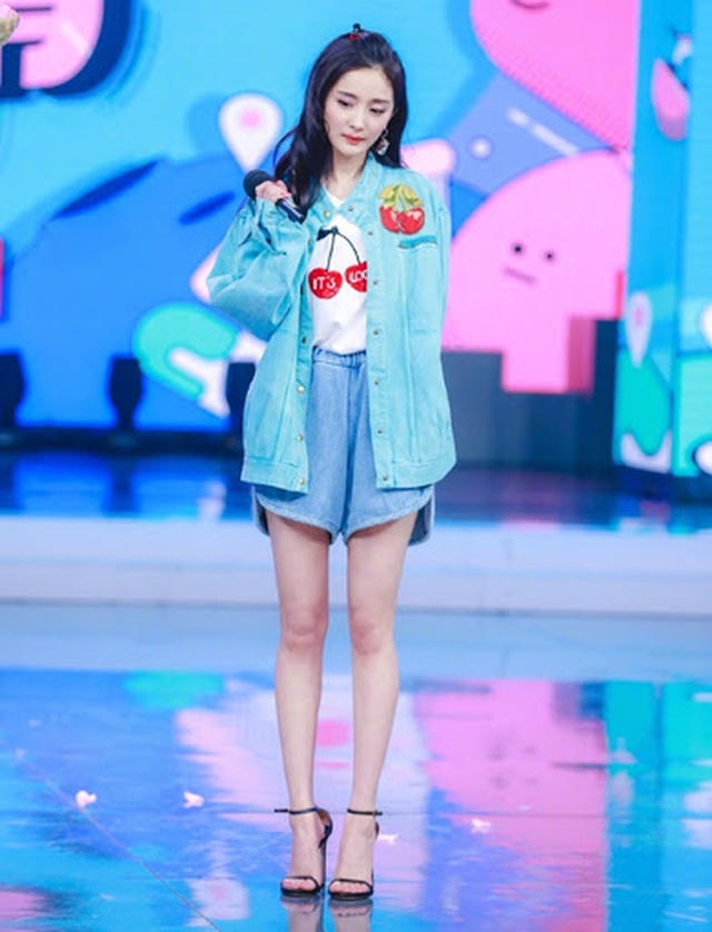 Dương Mịch mở màn trào lưu khoe eo độc đáo - 6