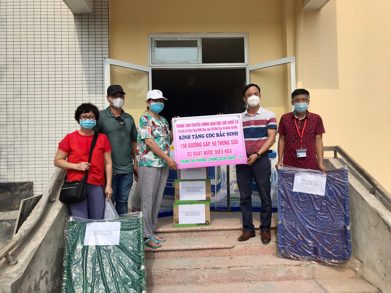 Cư dân Chung cư Bảo Tàng HCM hỗ trợ hơn 104 triệu đồng động viên Bắc Giang, Bắc Ninh chống dịch