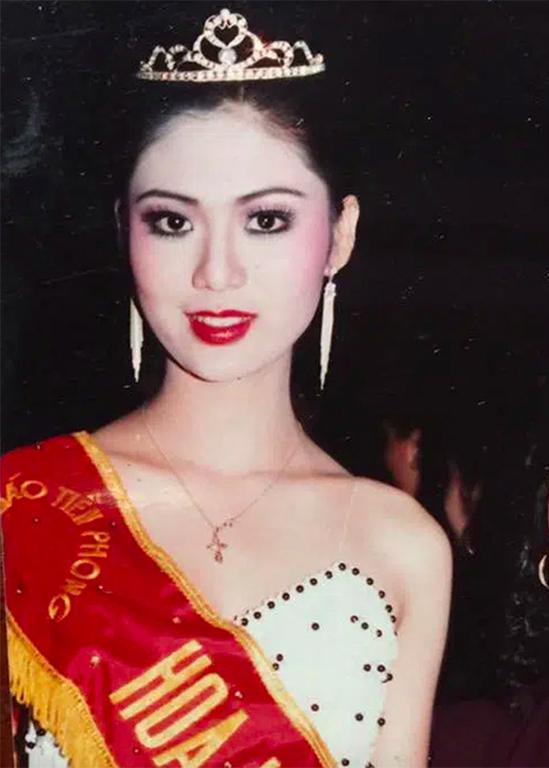 Những khoảnh khắc đẹp của hoa hậu Thu Thuỷ