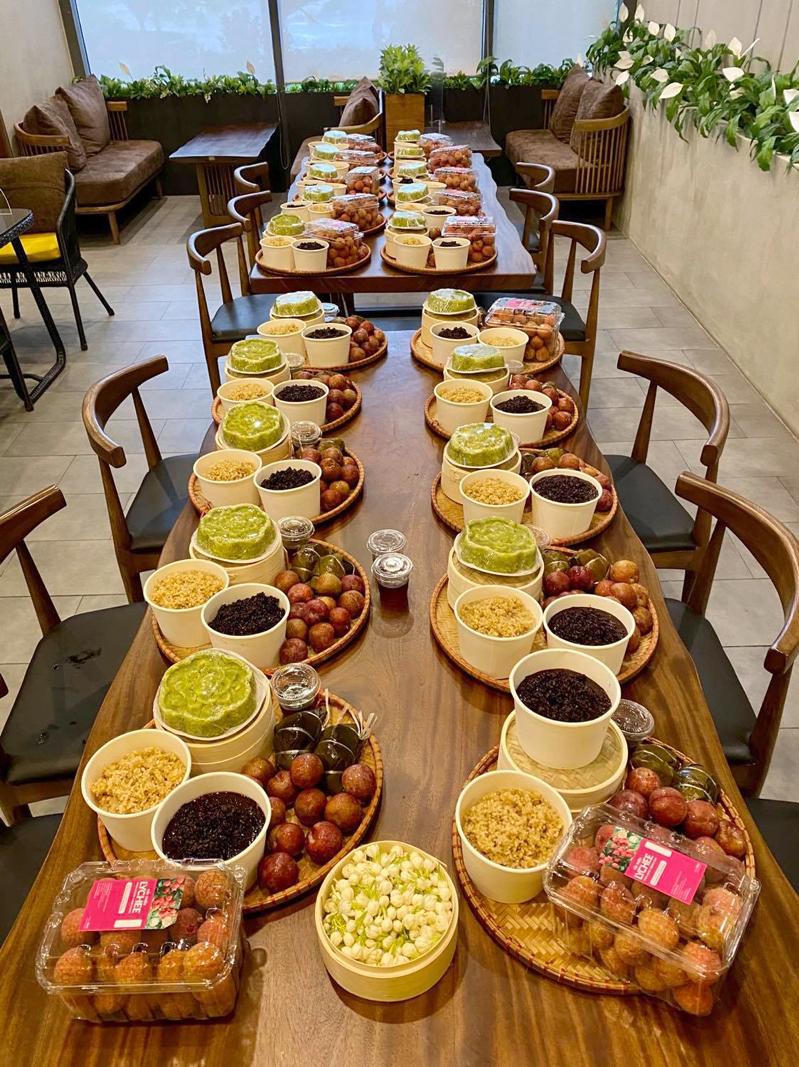 Những mâm cỗ Tết Đoan Ngọ gợi nhớ tuổi thơ