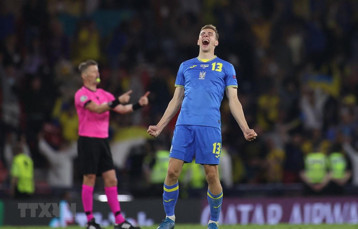 Ukraine trở thành đội bóng cuối cùng vào vòng tư 1ke61t EURO 2020. (Ảnh: AFP/TTXVN)