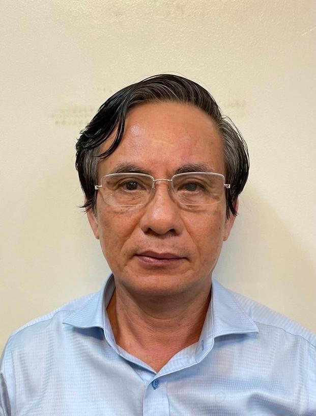 Bắt tạm giam Phó Chủ tịch tỉnh và Chánh thanh tra tỉnh Bình Dương