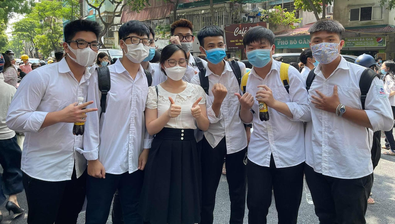 Nhiều thí sinh 'thở phào' vì đề Văn thi tốt nghiệp THPT dễ