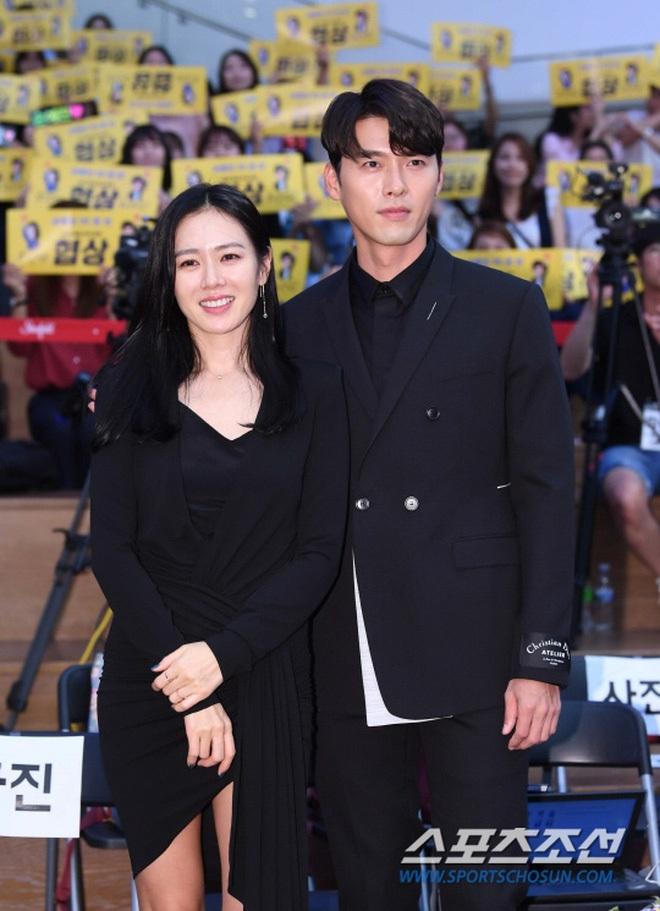 Hyun Bin ngượng ngùng khi công khai nói lời yêu Son Ye Jin