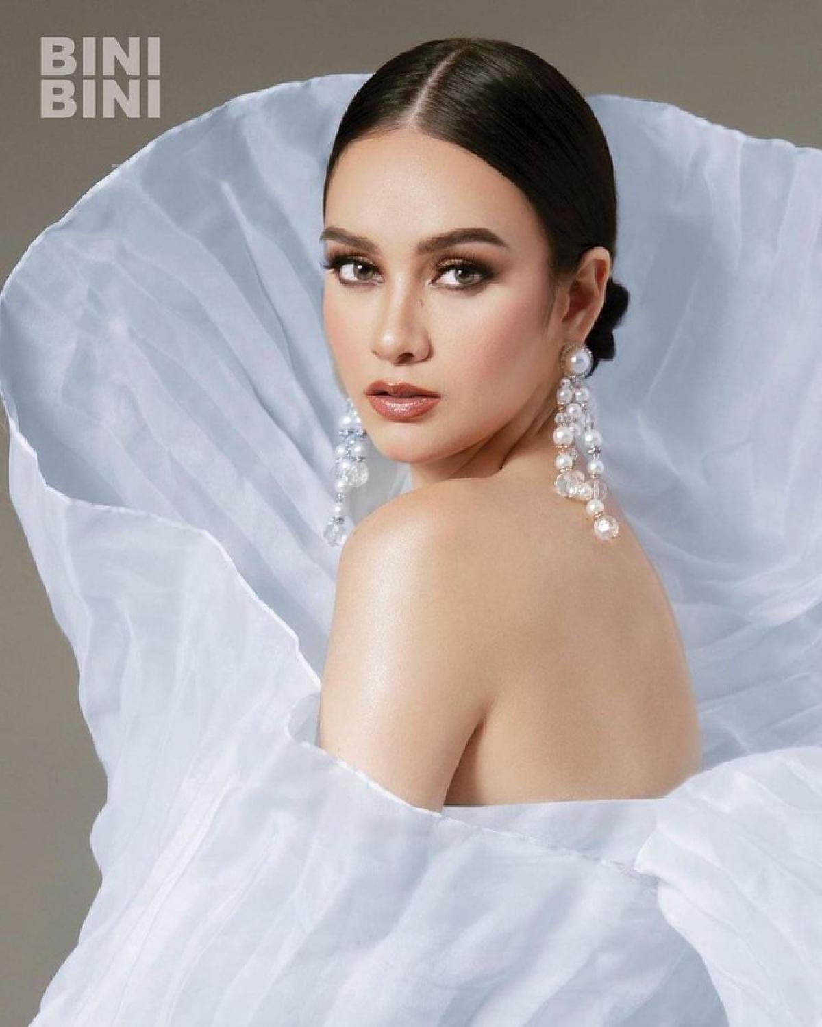 Vẻ đẹp ngọt ngào của tân Hoa hậu Quốc tế Philippines 2021