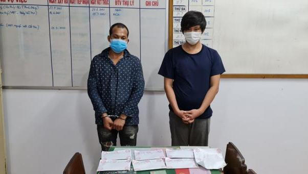 'Lật tẩy' bí mật trong 'mớ rau muống 200.000 đồng' bán tại chốt kiểm dịch