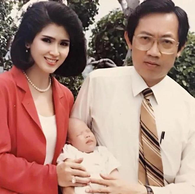 Nhan sắc đáng kinh ngạc của cựu hoa hậu Hoàn vũ đã là U80