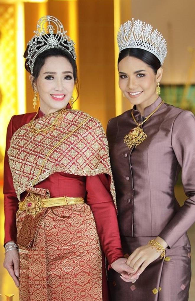 Nhan sắc đáng kinh ngạc của cựu hoa hậu Hoàn vũ đã là U80